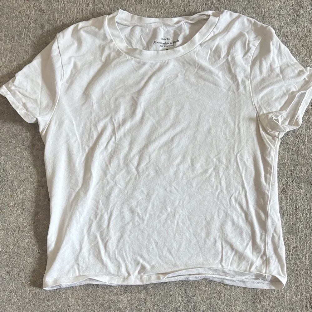 A&F Baby Tees - Picture 4 of 7